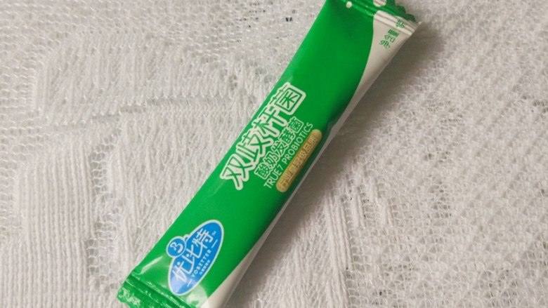 #酸味#+酸奶,我买的是双歧杆菌发酵菌粉,一次一小包1克