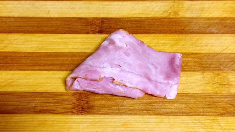 培根包饭—小小炒饭的另一种高大上吃法,翻面,再包一次。