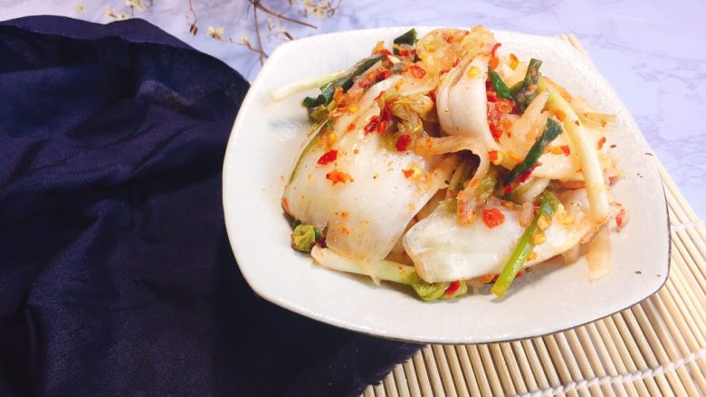 韩式辣白菜(辣酱调制),腌制两天的成果,这时候味道已经出来,酸味刚刚好!