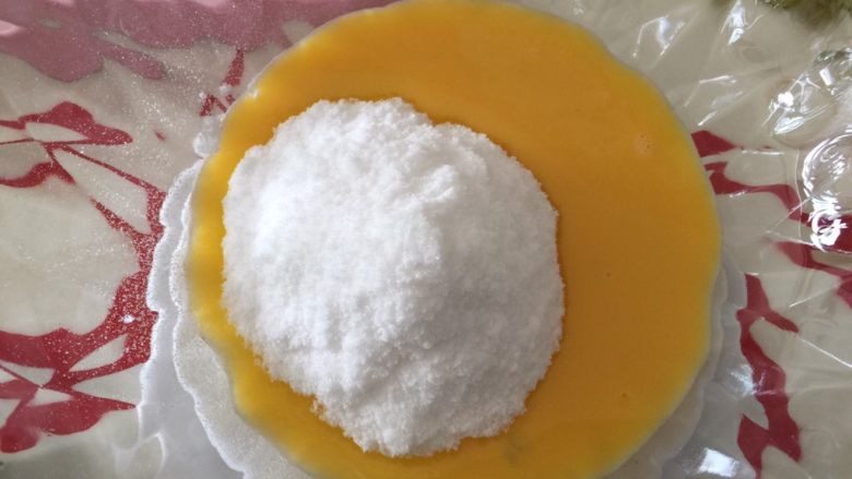 只属(紫薯)瓜子酥,放入砂糖