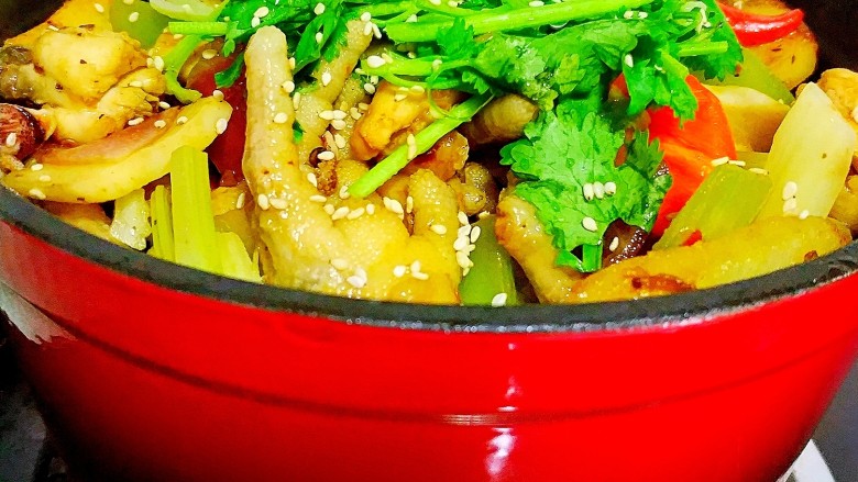 干锅鸡翅鸡爪爪,成品
