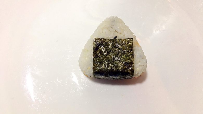 美味的军舰寿司🍣、三角饭团🍙
(附:寿司醋做法),贴上海苔