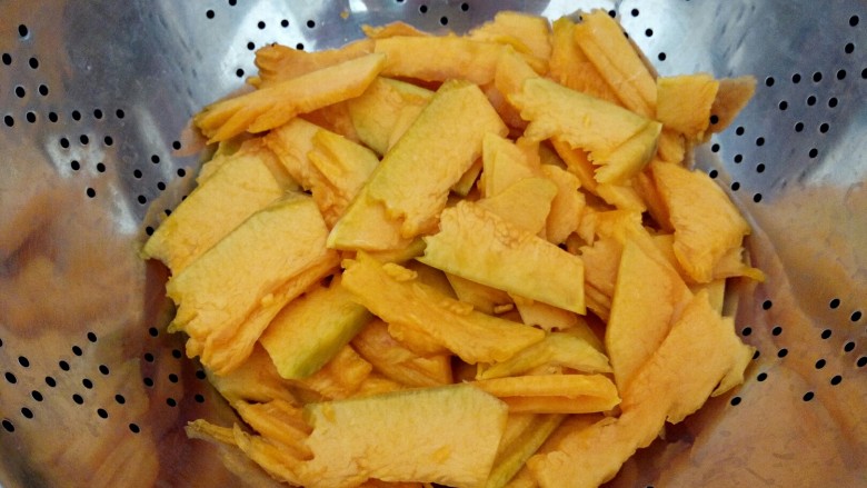 爱心面片,放蒸锅蒸