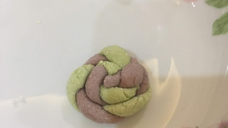 棒棒糖馒头,卷起来,花型出来了