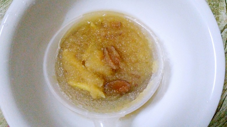 秋梨膏,过滤,有纱布更方便