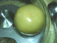 椒盐麻饼,收口,搓圆