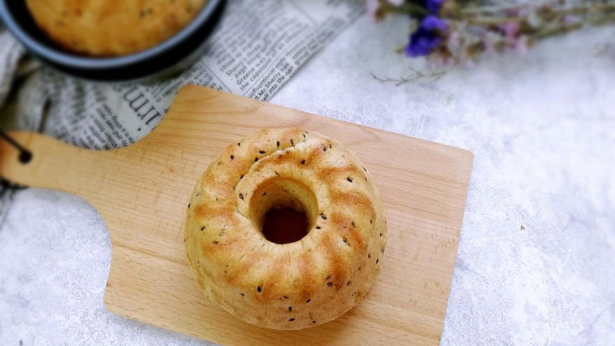 黑芝麻红薯全麦面包（波兰种）