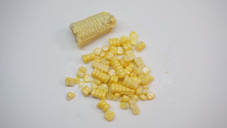 豆泥丸,然后把剩下的按纹路都割下来(刀快要小心一点)