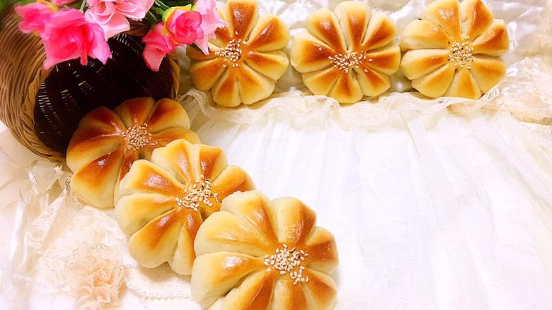 紫薯香芋花朵包,美美哒成品图!