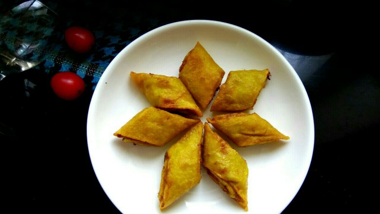 炸格扎夹子,外焦里嫩,实在忍不住了先吃为快😋