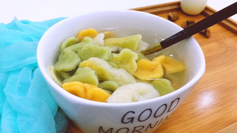 早餐+蝴蝶面 宝宝营养食谱