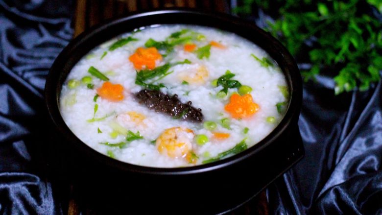 剩米饭也有春天(海鲜杂蔬粥),成品一
