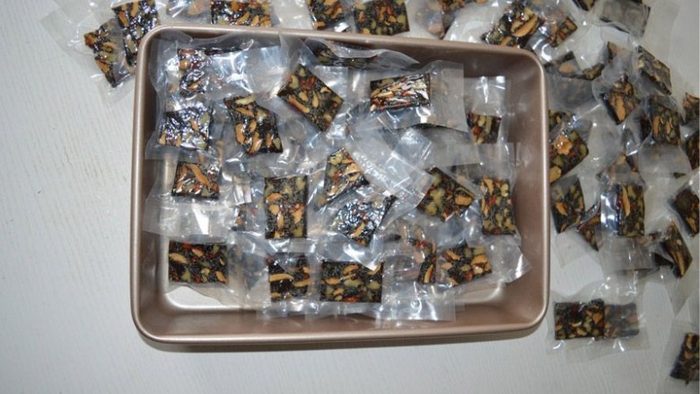 手工阿胶糕,按照这个比例 一斤阿胶能出3.5斤阿胶糕