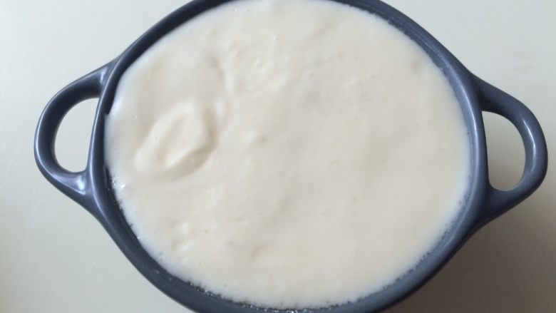 舒芙蕾乳酪蛋糕,这杯比较贪心,满杯了。