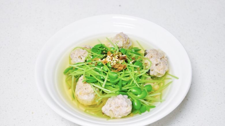 香松豆苗肉丸汤