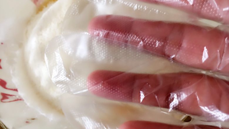 杏仁核桃饼干(无泡打粉、苏打粉),戴上一次性手套
