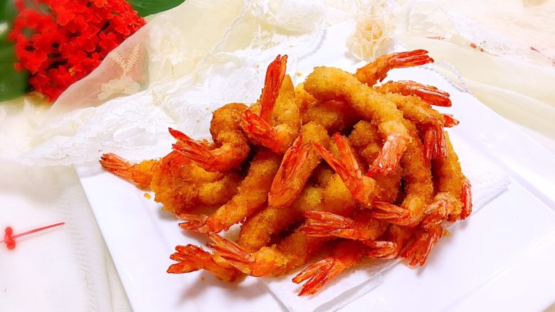 飘香炸虾🍤,好吃又好看的“飘香炸虾🍤”就做好咯!
快快享用吧!