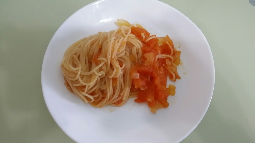 辅食：西红柿意面