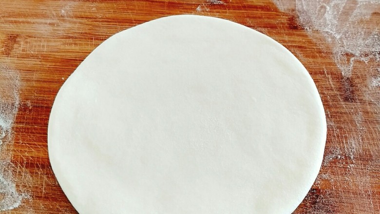 烩麻食,擀成7㎜厚的圆片!