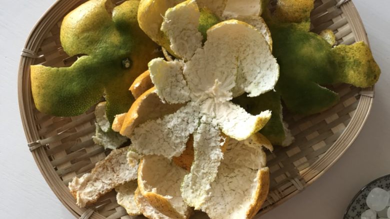 橘子罐头,橘子皮不要丢弃哦