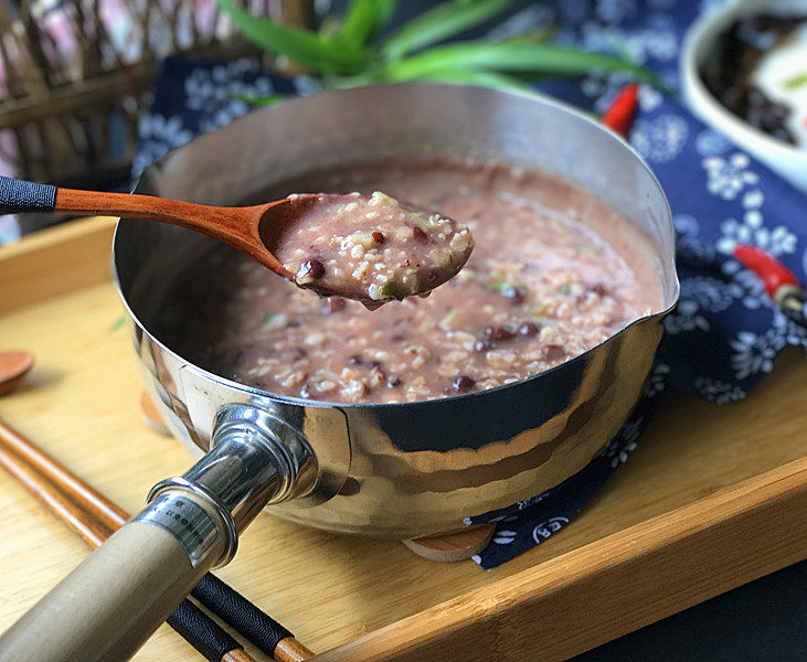 香菇瘦肉红豆沙燕麦粥