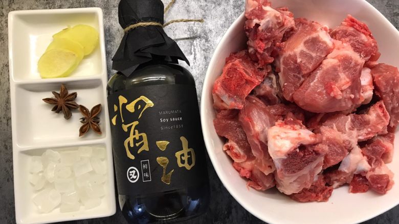 糖醋排骨,准备好所有食材
