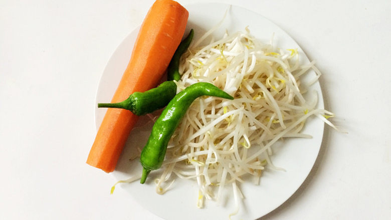 凉拌绿豆芽,准备食材