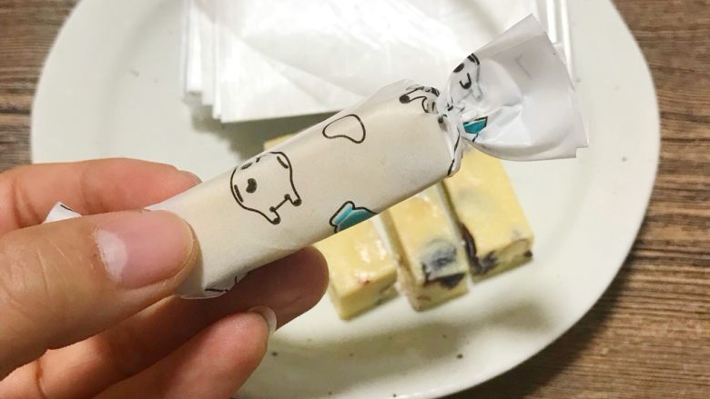 多味牛轧糖,包上漂漂亮亮的糖纸,感觉一下子高大上了好多😝