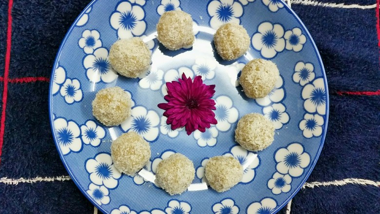 中式点心----雪花照芙蓉,最后，成品完成！