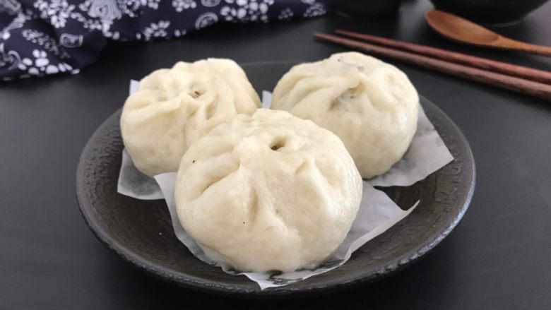 中式点心~猪肉香菇木耳粉丝包,爱家人就给家人做健康食品!
