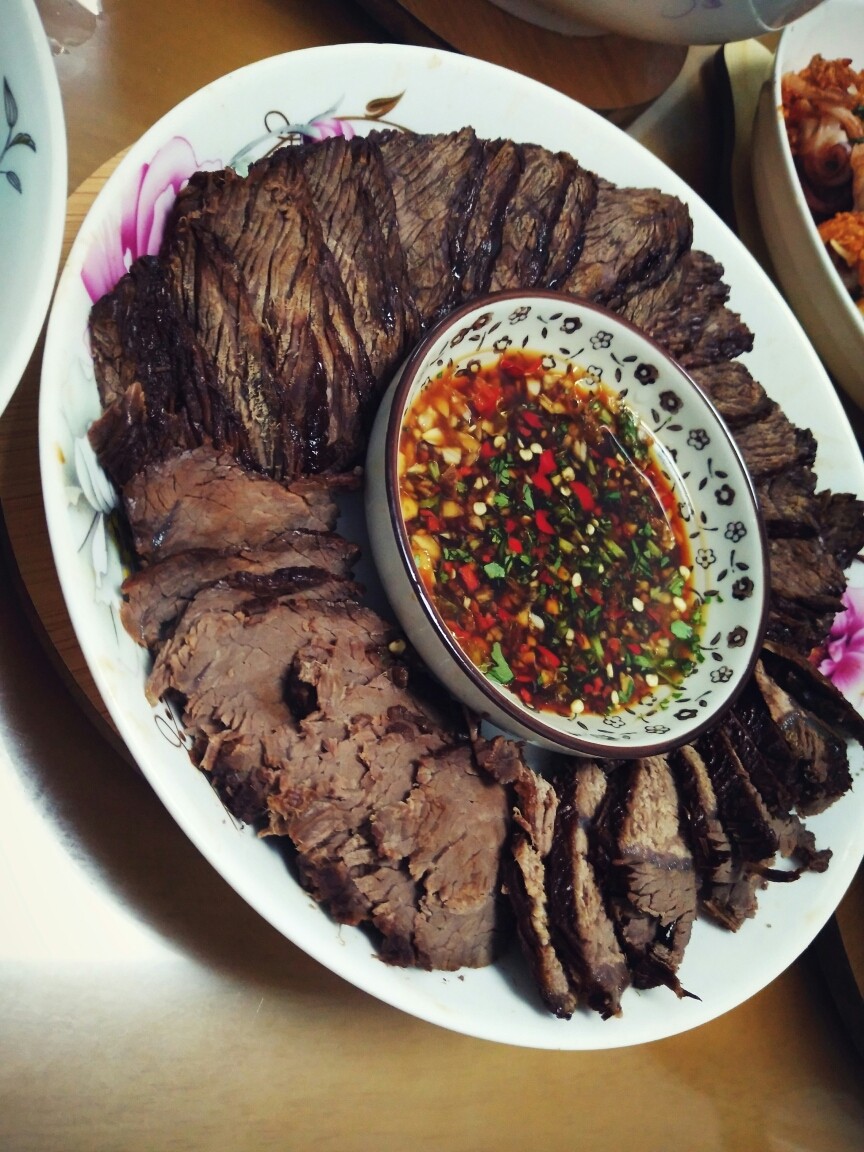 卤水薄片牛肉