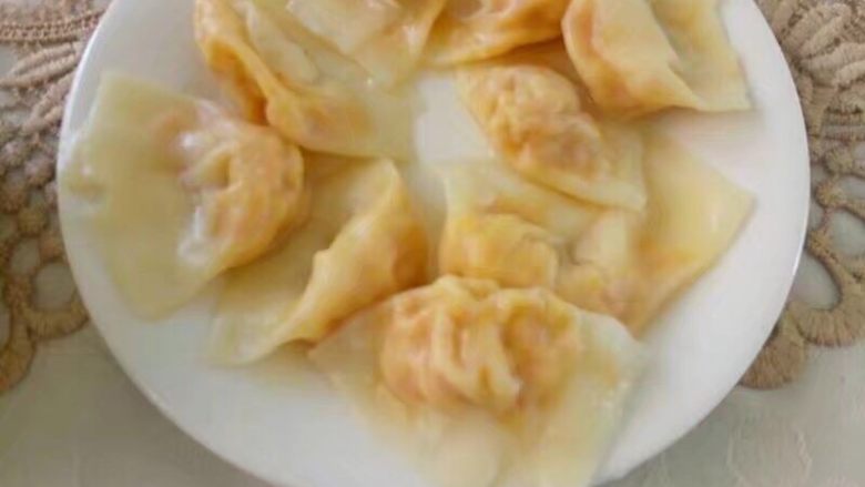 蛋香虾仁馄炖,水开后五分钟即可捞出～