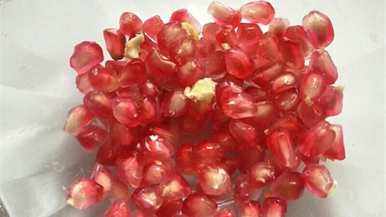 石榴雨伞,<a style='color:red;display:inline-block;' href='/shicai/ 642'>石榴</a>准备好