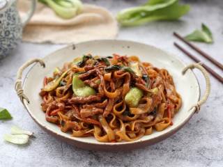 家常炒河粉