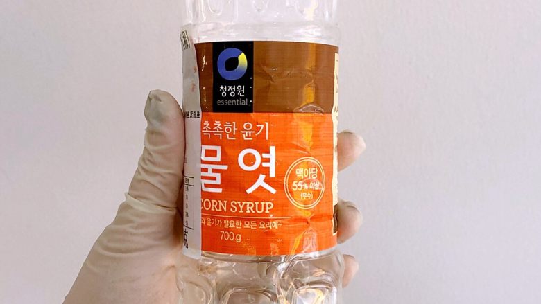 巧克力面制作,加入水饴搅拌均匀