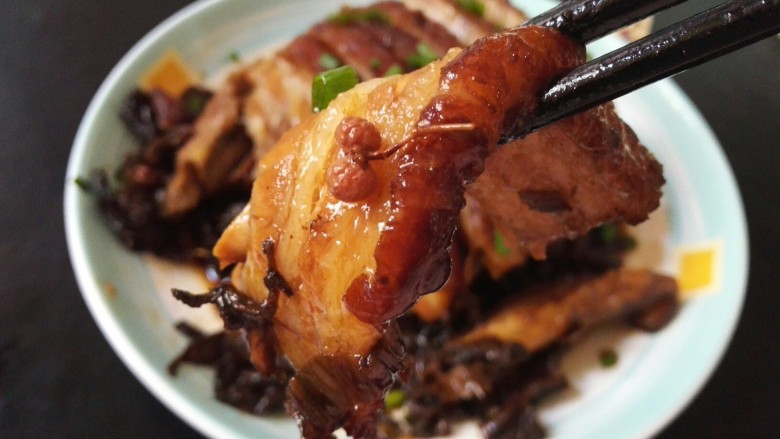 扣肉,肥而不腻,软烂醇香!