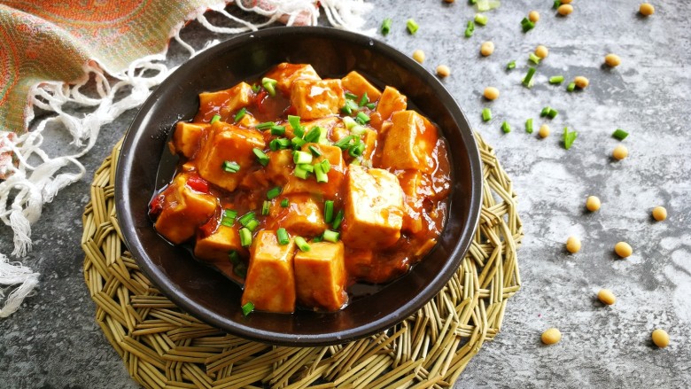 #懒人料理#家常烧豆腐(黄豆酱版),出锅吃吧!