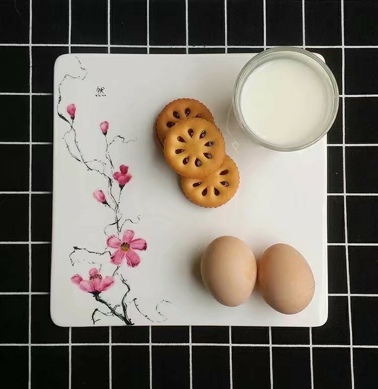 那些日子做过的餐盘画,牛奶,鸡蛋,饼干