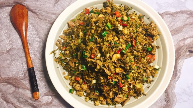 #懒人料理#农家腌菜辣肉沫,来个美美的照片,其实虽然拍的不好看,但是真的非常好吃下饭!