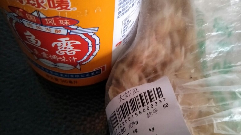 辣白菜,鱼露和虾皮
