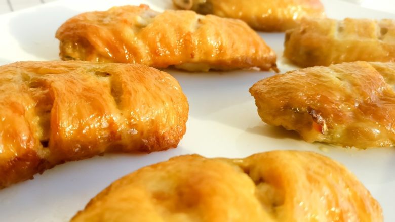 美味蒜香炸鸡翅（无油省时版）,最后装盘开吃~