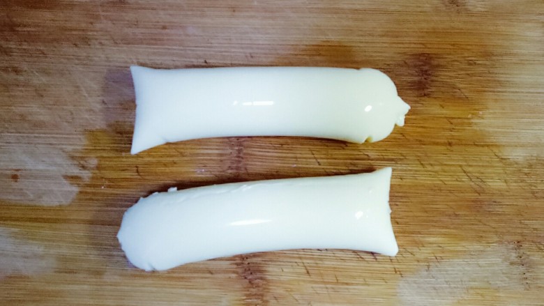 玉子虾仁,日本豆腐取出,切成4段