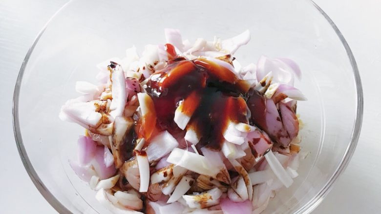 大吉大利今晚吃鸡:彩蔬鸡串,生抽料酒