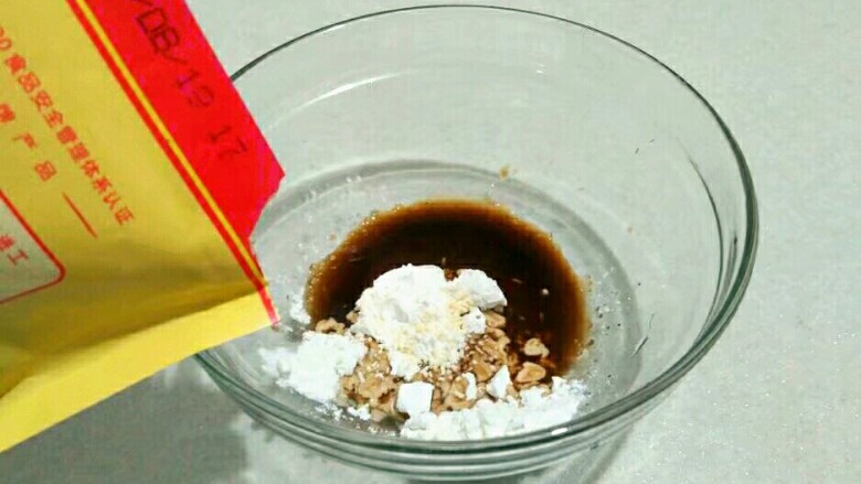 糖醋菜+糖醋莲白,放少许<a style='color:red;display:inline-block;' href='/shicai/ 756'>鸡精</a>