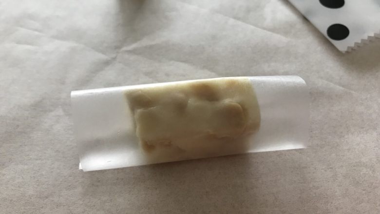 花生牛轧糖(棉花糖版),包上糯米纸