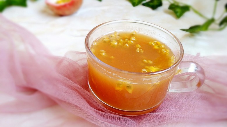 百香果苹果汁(排毒养颜),敏茹意作品
百香果苹果汁