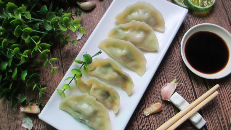 猪肉白菜水饺,简单美味的白菜馅饺子，有时简单就是美味