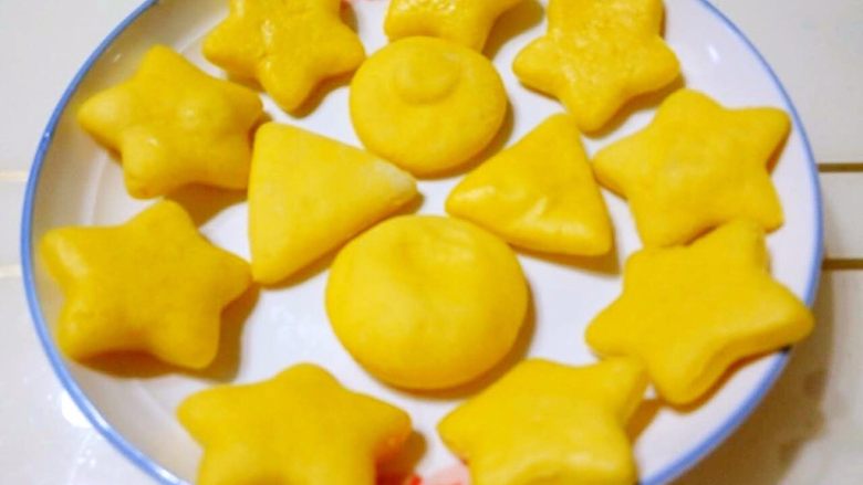 宝宝辅食—金黄小馒头
10M