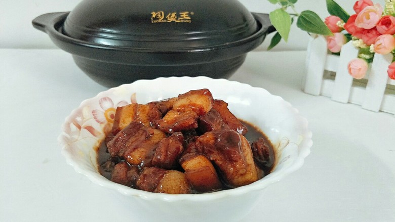 红烧肉,第二次用砂锅做的感觉比第一次好点