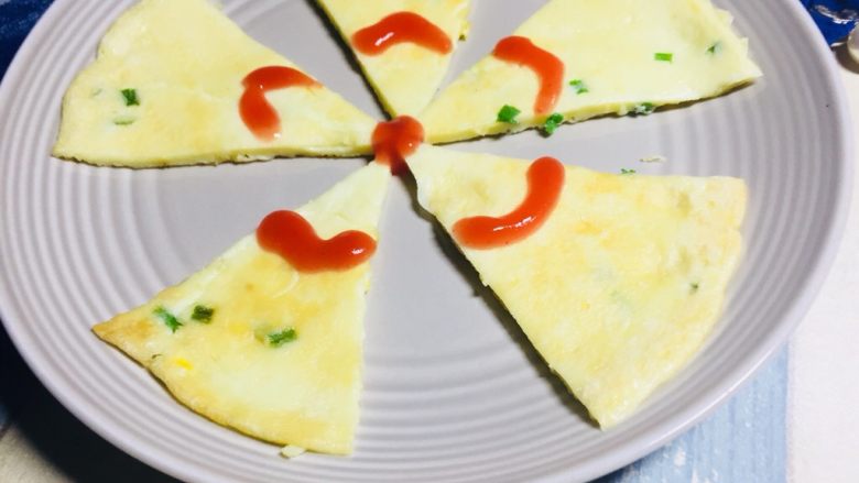 #感恩节食谱#妈妈的味道鸡蛋香葱煎饼,没一道菜都可以想起一个人,这个是属于回忆的味道